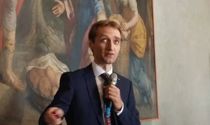 Valentine P. Ananikov